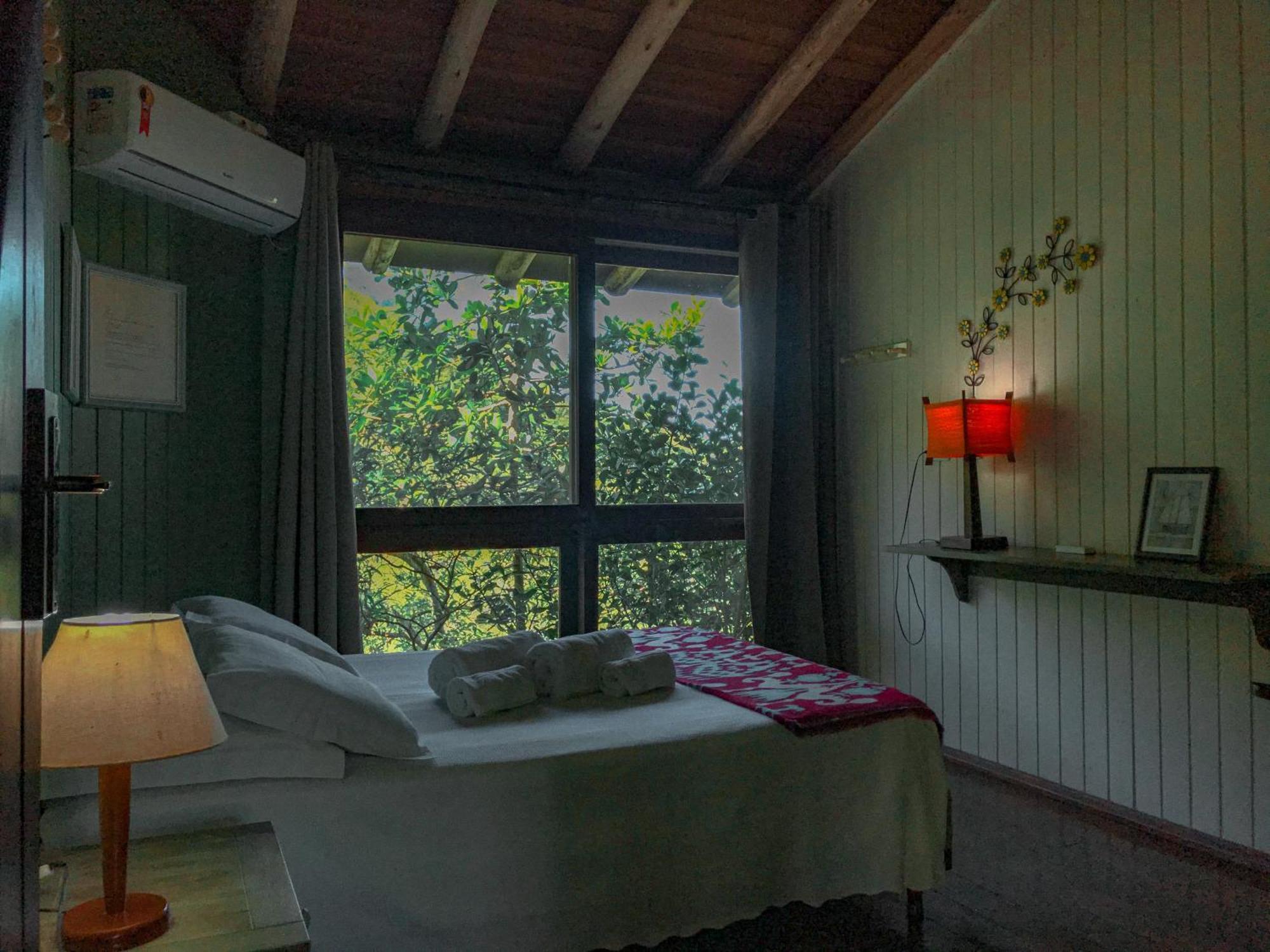 Doce Cabana Pousada Barra de Ibiraquera Bagian luar foto