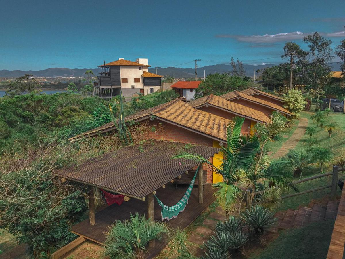 Doce Cabana Pousada Barra de Ibiraquera Bagian luar foto